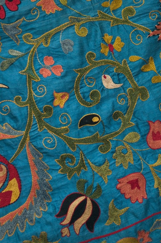 Suzani fabric Uzbekistan - ARTESLONGA
